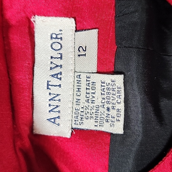 Ann Taylor Back Red Velvet Asian Floral Vest - Picture 7 of 11